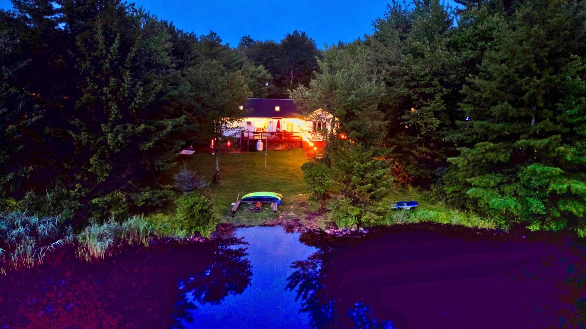 Zen Den - Pocono Lakefront With Hot Tub ! Pocono Summit Exterior photo